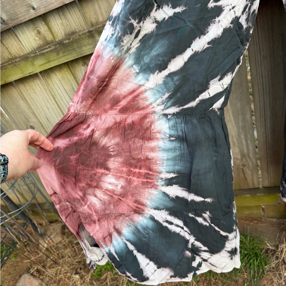 Yak & Yeti - Tie-Dye Wide-Leg Belled Pants - Picture 3 of 6